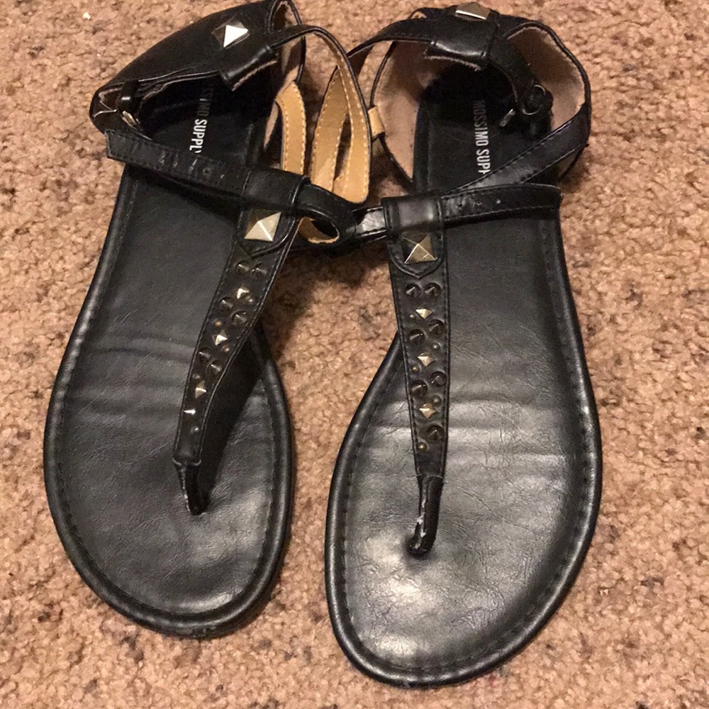 Black sandals